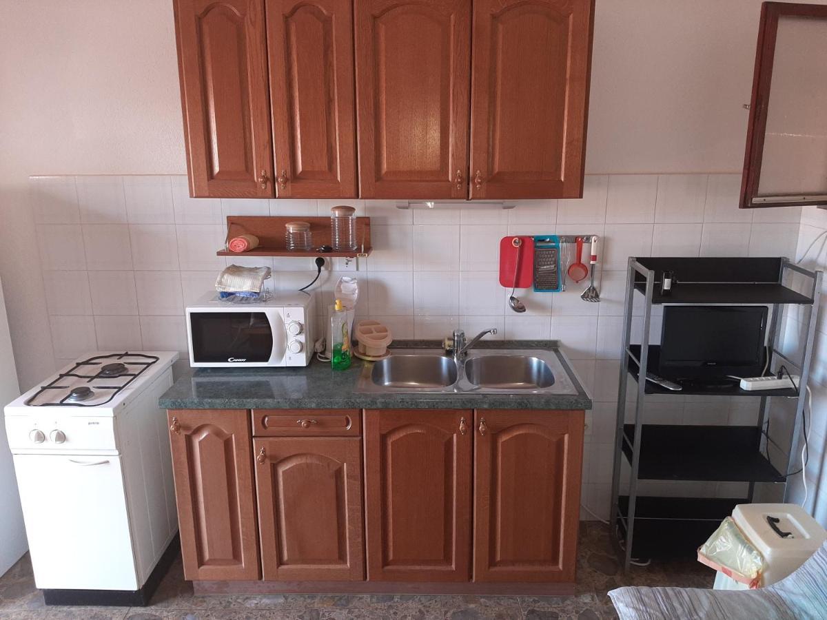 Apartments Ivan Perkov Tomas Bilo Primosten Luaran gambar