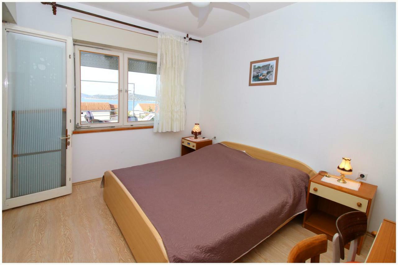 Apartments Ivan Perkov Tomas Bilo Primosten Luaran gambar